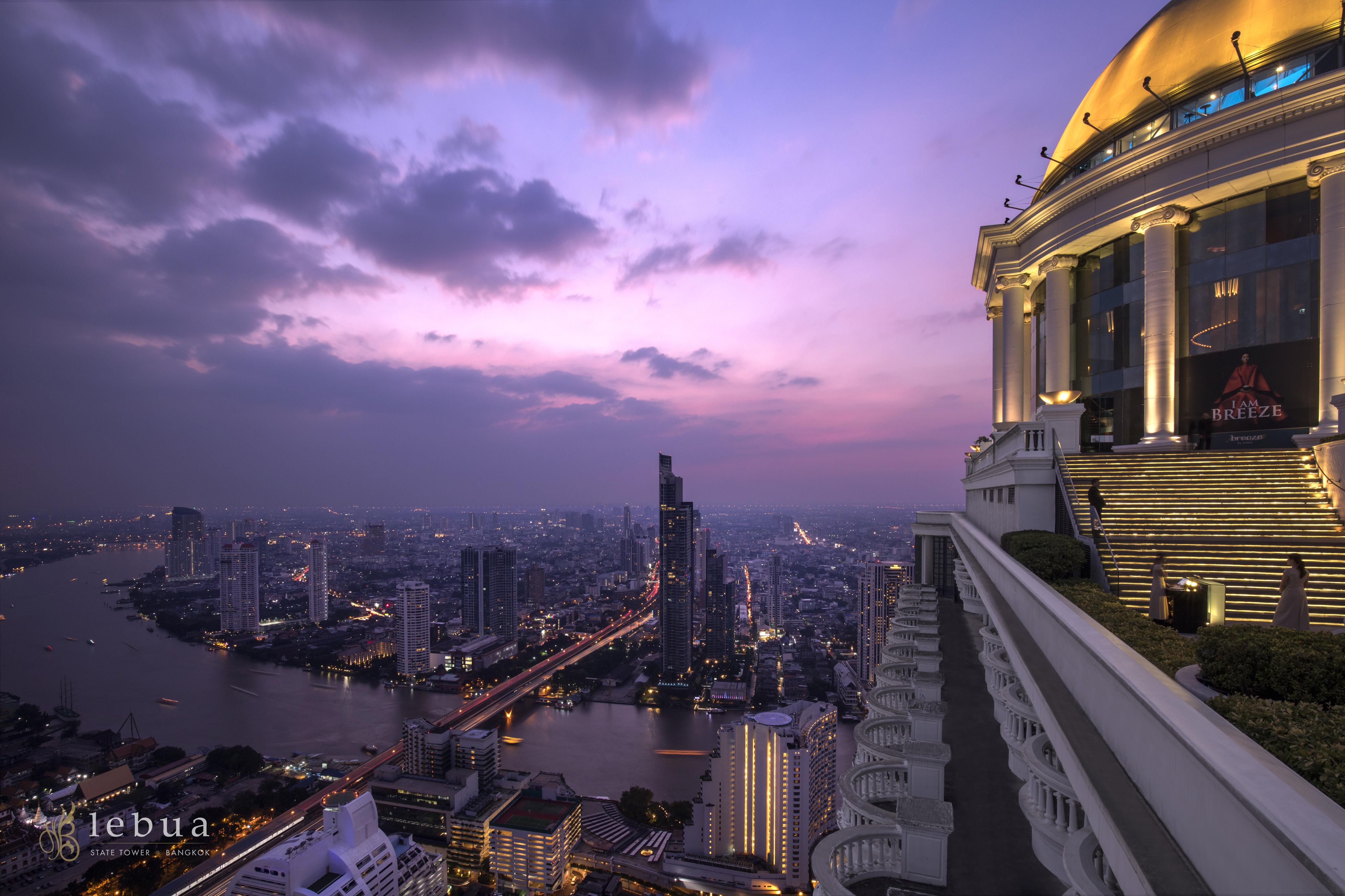 Lebua At State Tower Hotel Банкок Екстериор снимка View from the 39th floor of the hotel